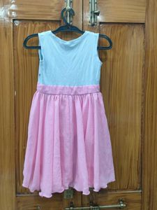 Cute Girl&#39;s Dress