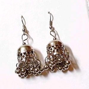 13 Pairs Of College Studs And Earrings Combo