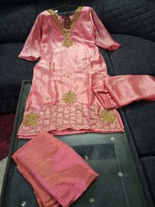 Pink Embroidered Kurta Set xl