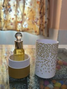 Perfume Oil with Decorative Holder
