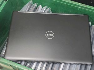 Laptop Dell Latitude 5590