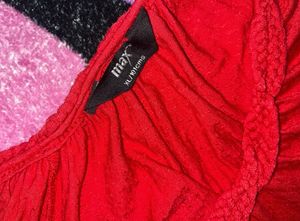 Beautiful Red Top XL Size