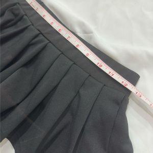 Sexy Black Pleated Super Mini Skirt