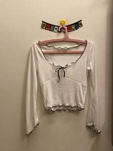 Pintrest Top 🖤🐼