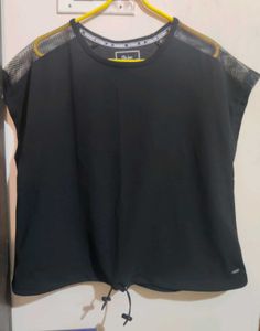 Athletic Black Top With Mesh