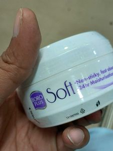BoroPlus Soft Cream