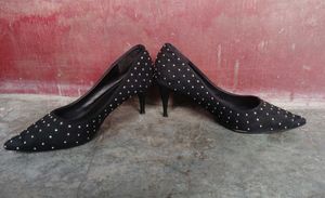 Dressberry Black Suede Heel