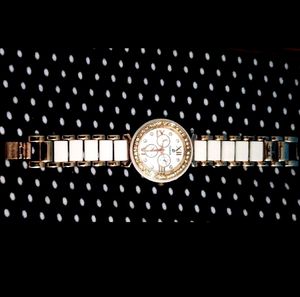 Girls Evergreen Watch ⌚✨