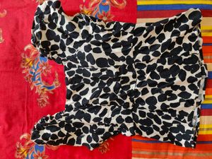 HnM Puff Sleeves Top