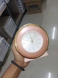 Orpat Quartz Table Clock