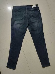 Distressed Dark Wash Denim Jeans