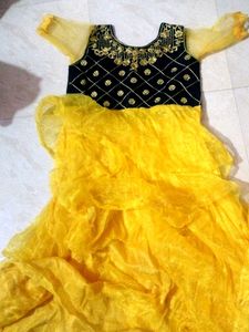 Yellow 🟡 Frock And Lehenga