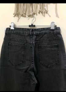 🚨SALE🚨Charcoal Denim Mom Jeans 🚨🚨