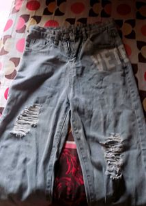 Kitty Top And Beautiful Jeans