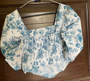 Corset Style Puff SleeveFloral Top