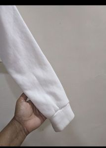 Urbanic Cropped Hoodie