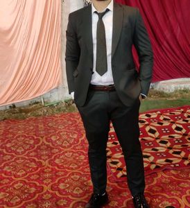 Raymond Men's Formal Green 3 piece Suit