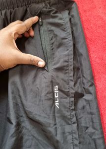 unisexual Alcis black track oants