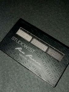 Studiowest Smokey Eyeshadow Shade Palate