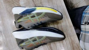 Asics Sneakers