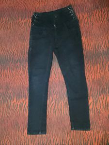 Streachable Jeans For Women And Girls