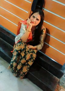 Saree Without Blouse