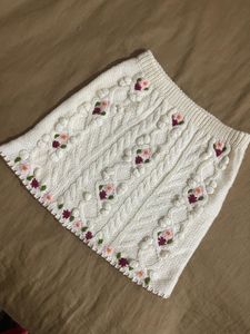 Knit Mini Skirt with high neck