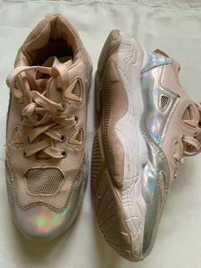 Shein Sneaker