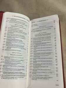 The Constitution of India - Collectible Edition