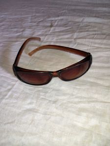 UV-protected Square Sunglasses