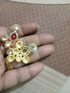 Earings