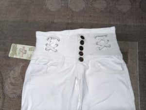 D@18 Size-28 Slim Jeans