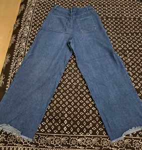 Loose Fit Trendy Jeans! 👖