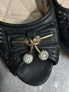 Classic Black Bellies With 1-2inch Heels