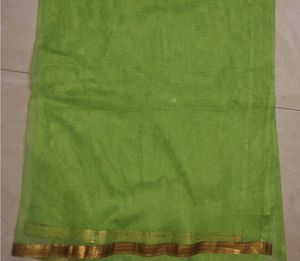 NEW Designer EMBROIDED Roses Lehnga