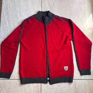 Stylish Red Knit Zip-Up Cardigan