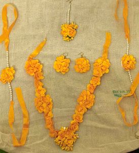 Floral Jewellery Set