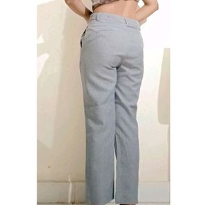 It&#39;s a Kind Of Formal Pant