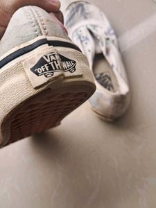 Used Vans Off The Wall Sneakers
