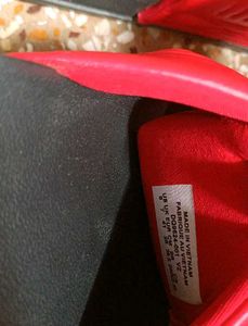 Nike Red &amp; Black Slides