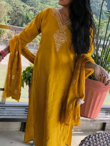 Elegant Yellow Kurta Set