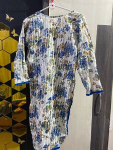 Floral Print Short Kurta