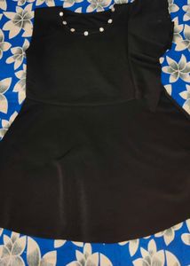 Black Classy Top