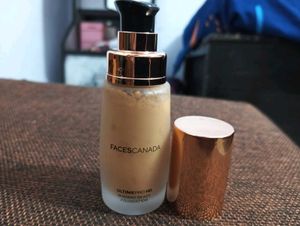 Faces Canada Foundation ONLY ONE PCS AVAILABLE