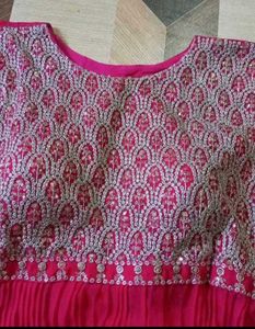 Elegant Pink Embroidered Anarkali Kurta