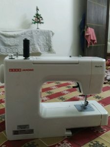 Price Reduced ..JANOME Sewing Machine Allure