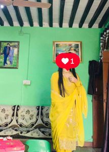 Beautiful Yellow Chinon Suit💛🦋🎀