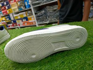 Nike Sneakers - Casual Style