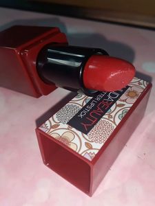 Best Company Hudabeauty Lipstick,  Long Lasting   , Mehroon Color Matte Lipstick