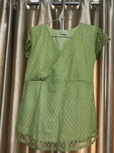 Chic Green Patterned Tunic Top